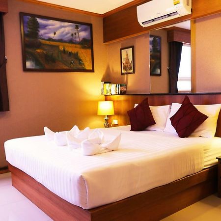 Alexander Hotel Patong Ngoại thất bức ảnh